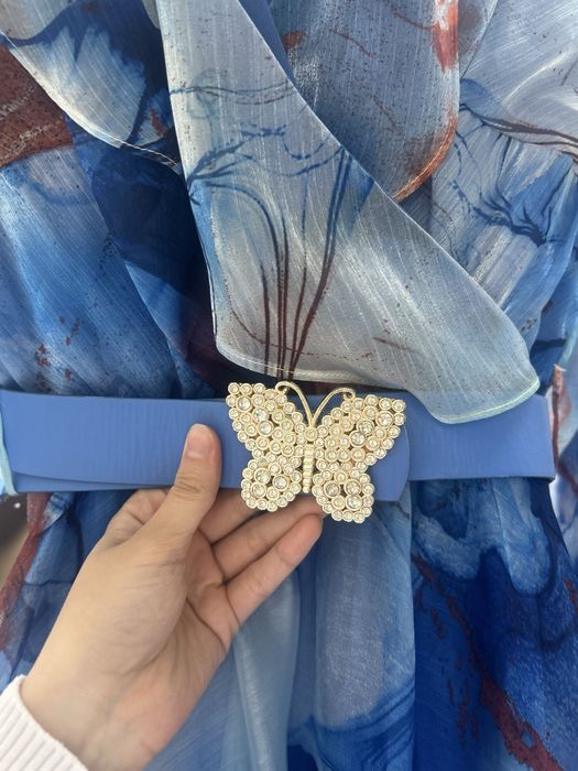 Продам платье БУ.