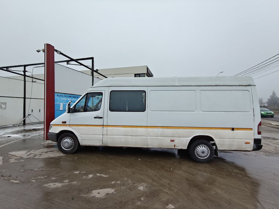 Mercedes Sprinter