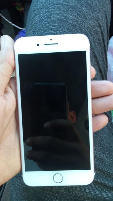 Iphone 7+ yomkst 100% pamit 32gb sotiladi