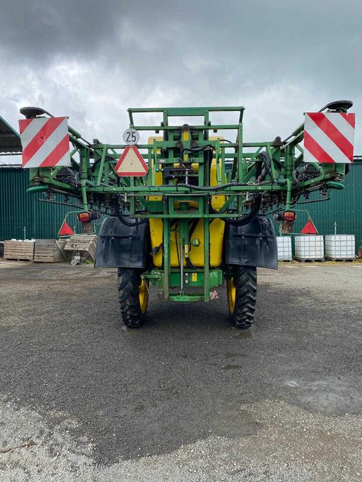 Jonh Deer 638 masina de stropit