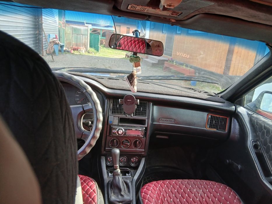 Продам ауди80 б3.