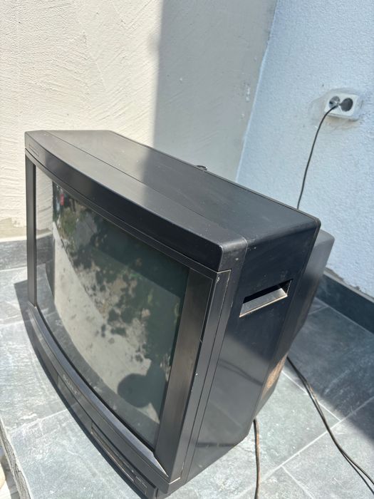 Телевизор SONY Trinitron