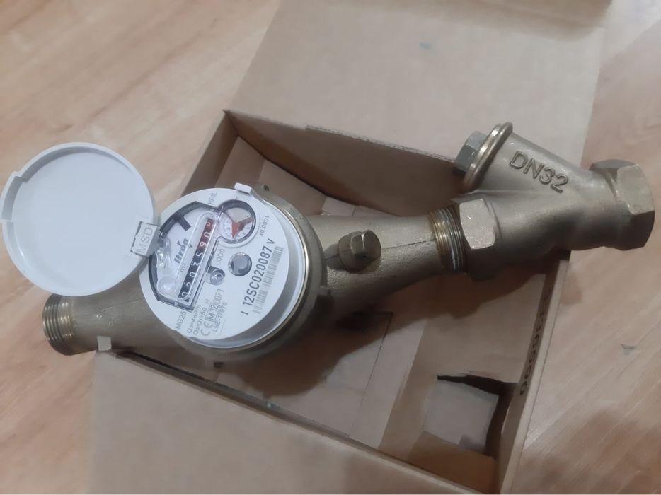 Счетчик на кран отличное состояние