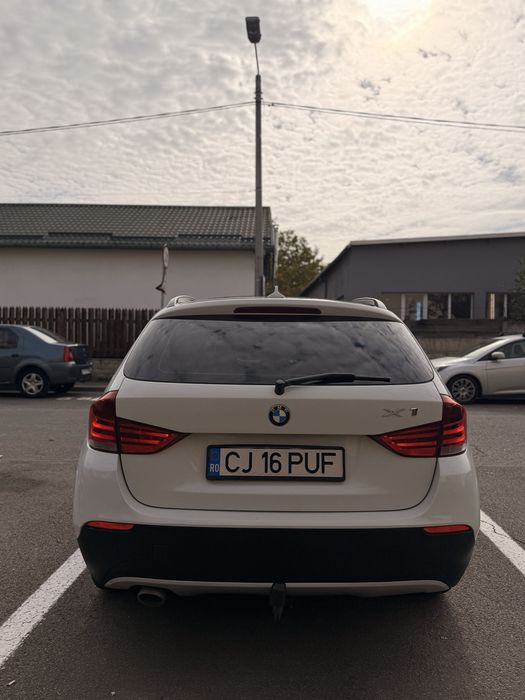 BMW X1 2009 — imagine 2
