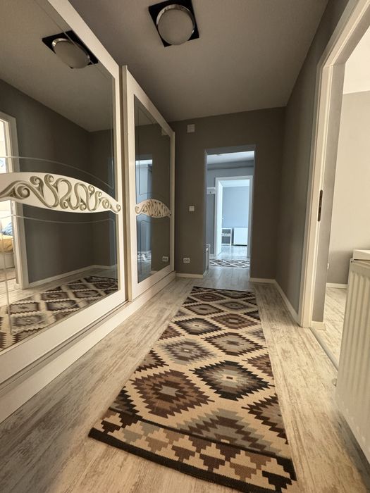 Apartament 3 camere de inchiriat