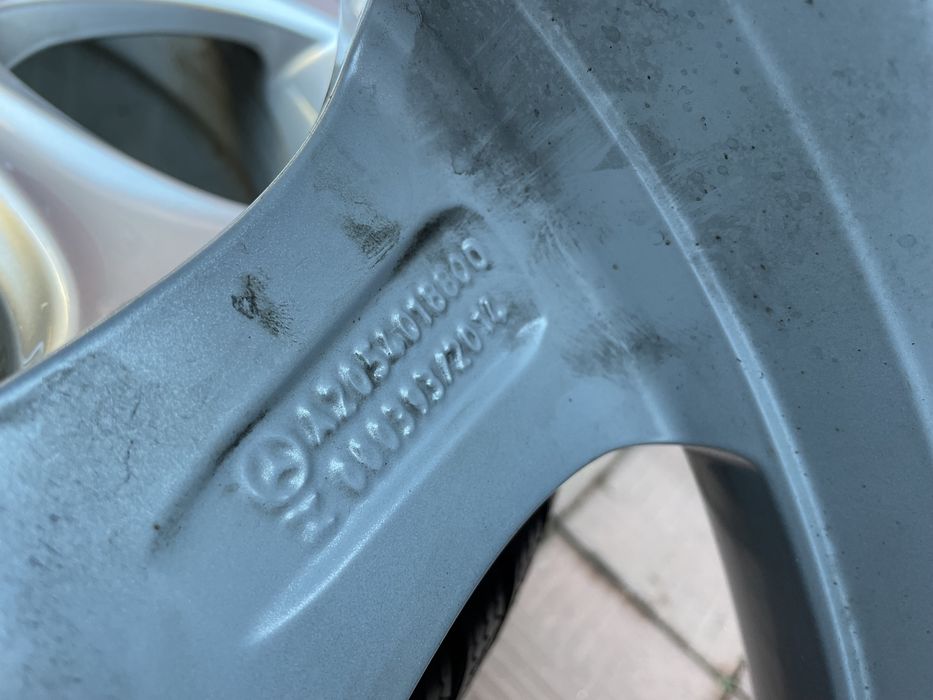Jante R18 Mercedes W205 cu anvelope iarna Pirelli Sottozero 225/45/18