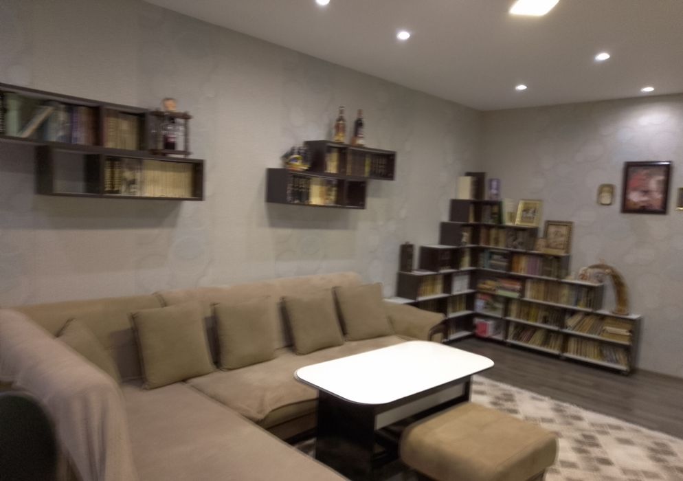 Продава апартамент в гр.Бобов дол