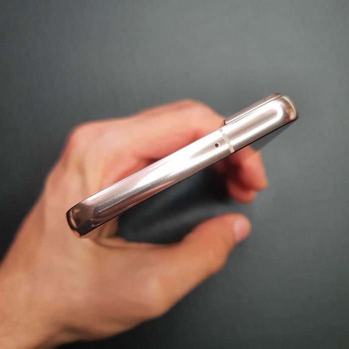 Galaxy S22 Plus 256GB Как Новый.