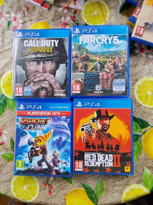 Плейстейшън 4 SonyCUH-2216A +14 игри