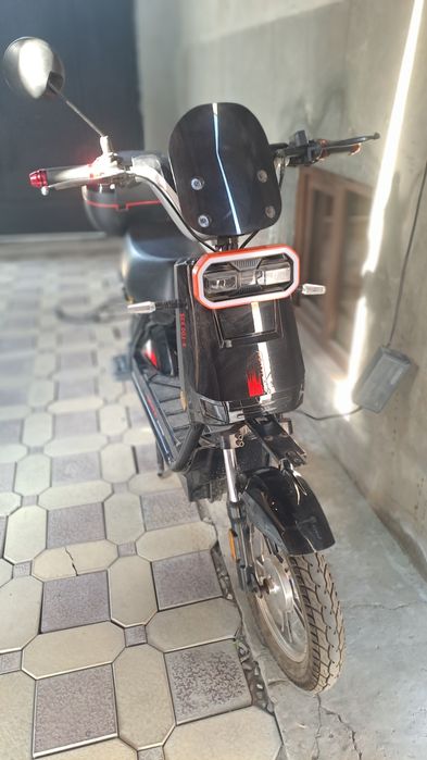 Elektro skuter moto