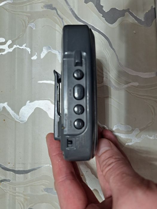 Музыкальный плеер сони оригинал