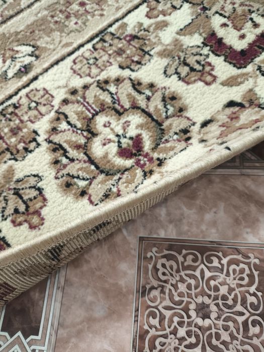 Продам ковёр хорошего качества