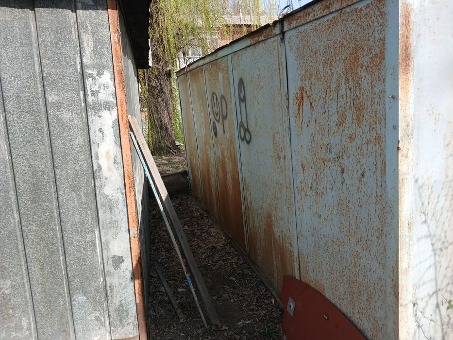 Продам гараж металлический