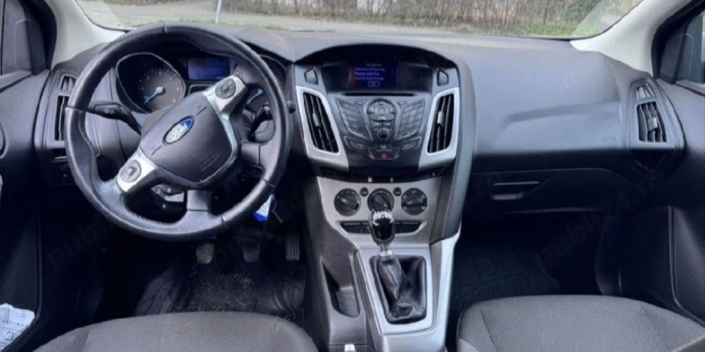 FORD Focus 2013 — imagine 3