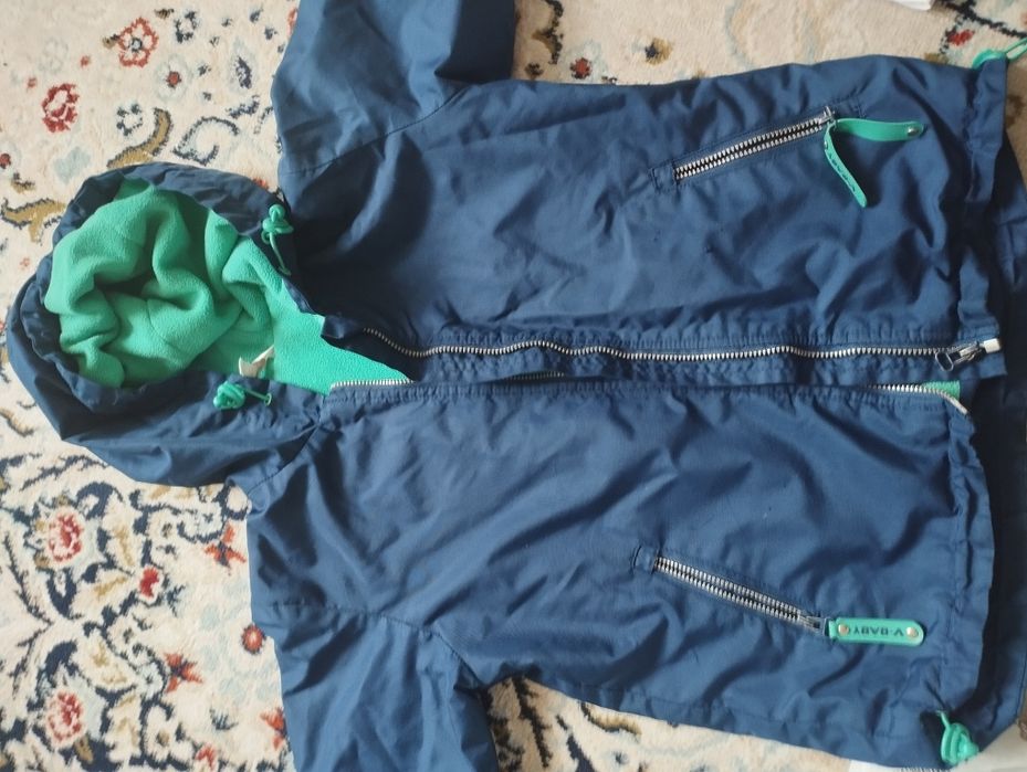 Продаю вещи на мальчика 6-7 лет.