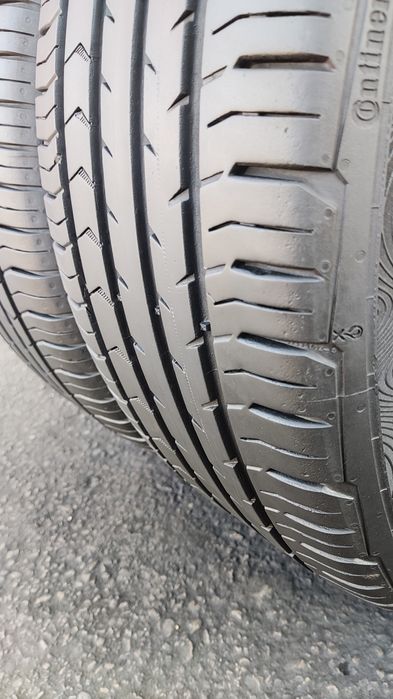 2бр. летни гуми 205/55/17 Continental Premium Contact 5
dot24