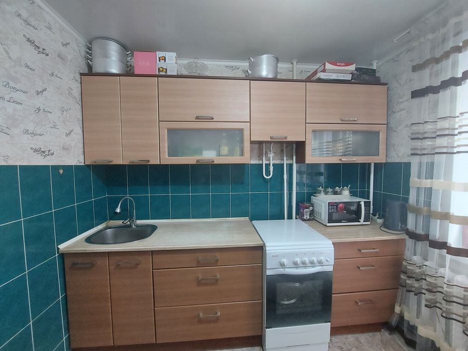 Продам кухоный гарнитур