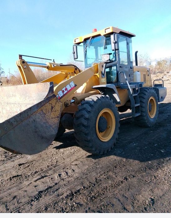 Услуги погрузчика с оператором
