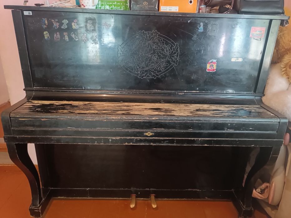 Срочно Продается пианино.