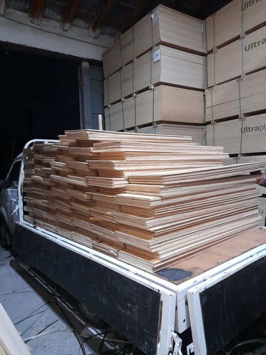 Bu /bu /бу фанер обшивка  чёрный потолок  пол