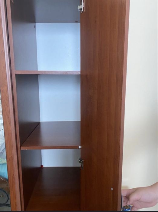 Продам Шкаф высота 180, шир 130.