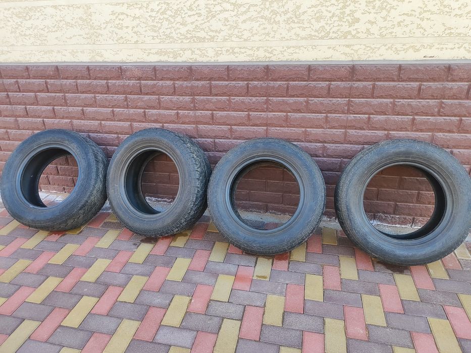 Автошины 265,60,17