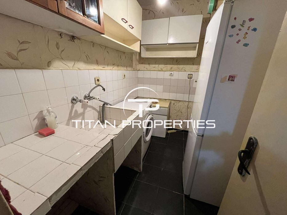 Дава се под наем Двустаен апартамент в Варна, Младост 1 - 55 кв.м за 325 € - Снимка #3