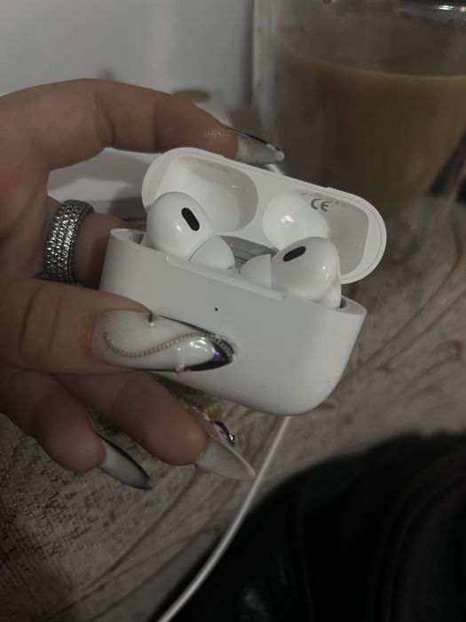 casti air pords pro 2