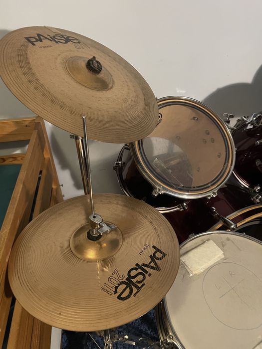 Tobe acustice in stare foarte buna + Set bete si altele