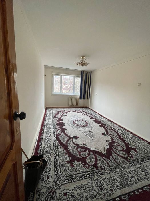 4 каватли домнинг 3 каватидаги 2 хонали квартира ижарага берилади