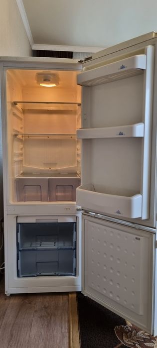 Продаю холодильник BEKO
