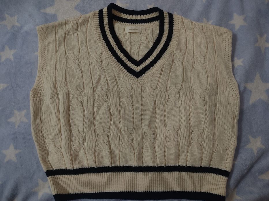 жилетка корейского производства