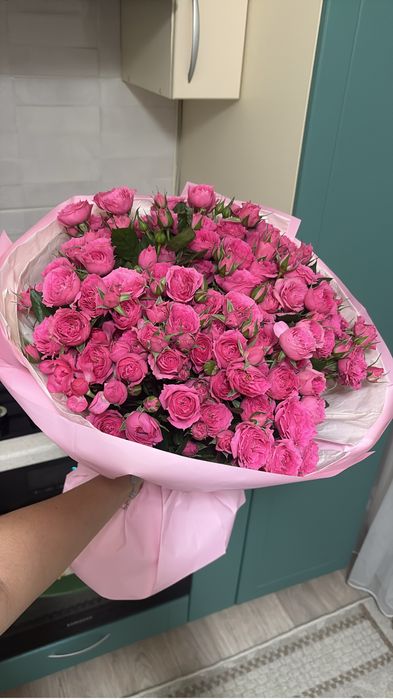 УРАЛЬСК, продаются цветы
