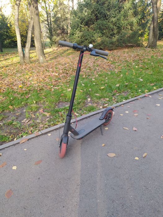 Самокат Xiaomi б/у 3 года торг