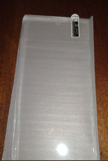 Продам защитные стекла Xiaomi