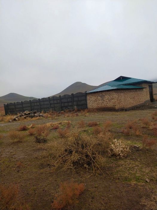 Jizzax shahrida Qurilishi tugallanmagan yer uchastkasi sotiladi