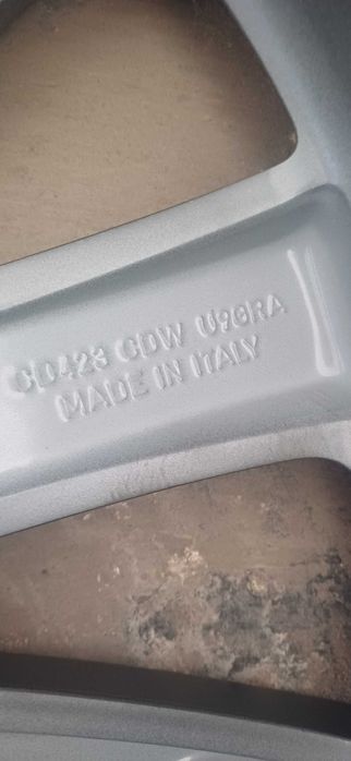 Оригинальный диск Land Rover 8.5JxR20