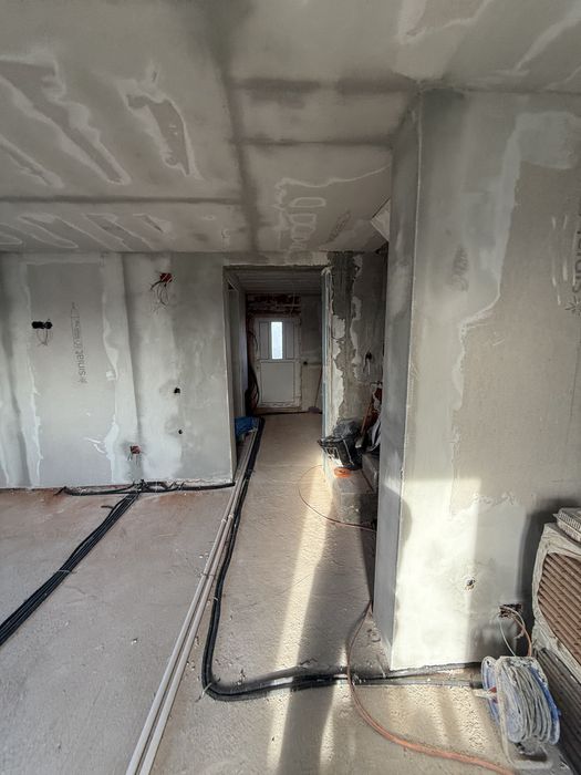 Casa familiala Super pret / Osorhei in Roșu