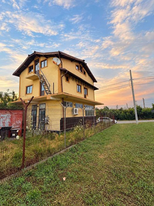 Clădire comercială 311 mp + teren 303 mp – Brazi, Prahova – Proprietar