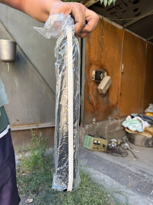 Продам амортизатор на УАЗ Хантер