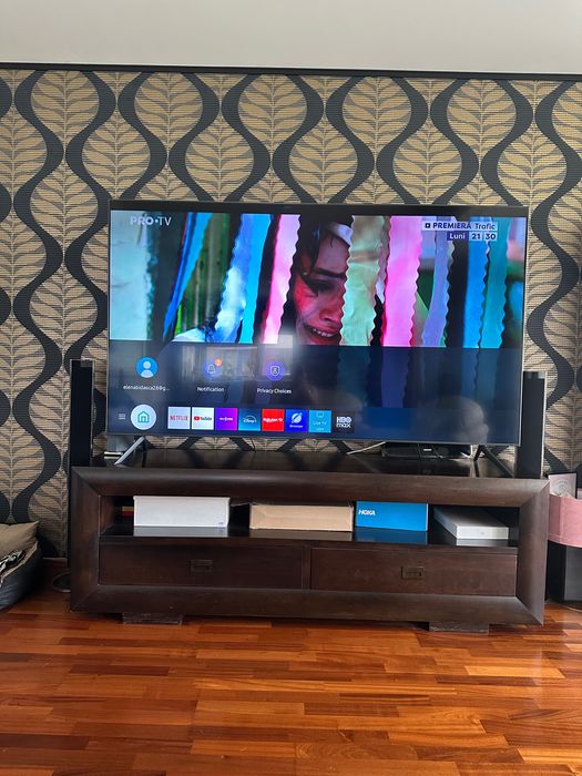 Televizor Samsunt diagonala 138 cm