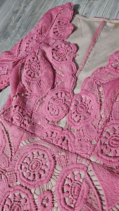 Рокля Asos- S размер