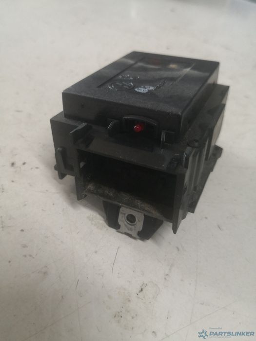 Contact Auto Volkswagen Passat (3C2) [ 2005 - 2010 ] Oem 3C0905843R