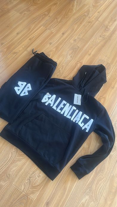 Trening Balenciaga
