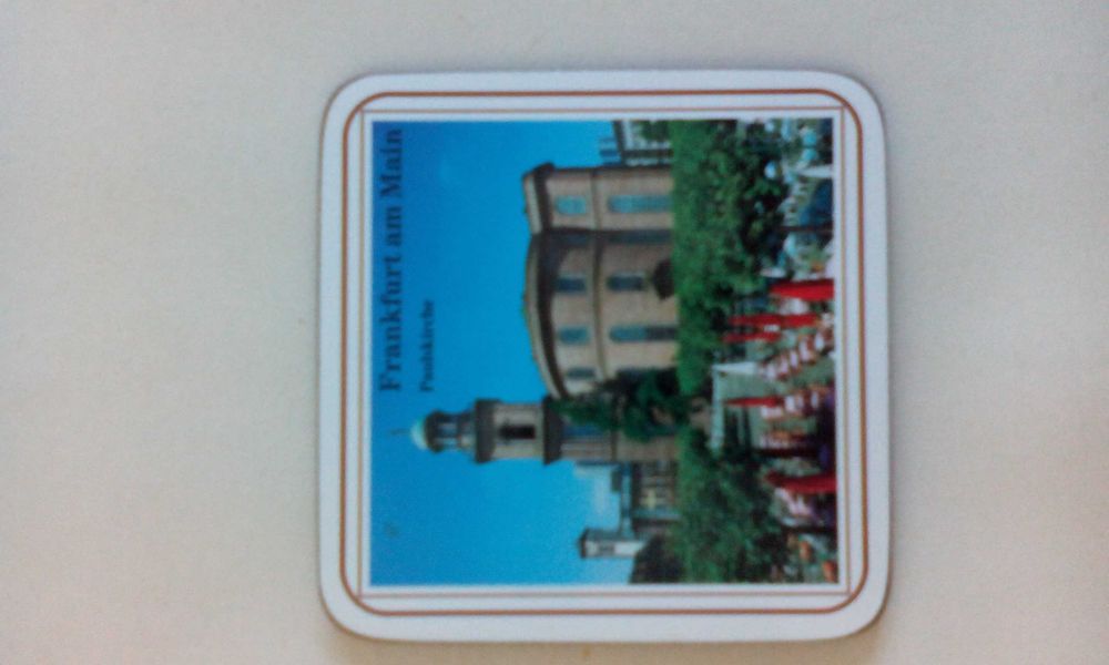 Подложки за чаши - само по телефон!