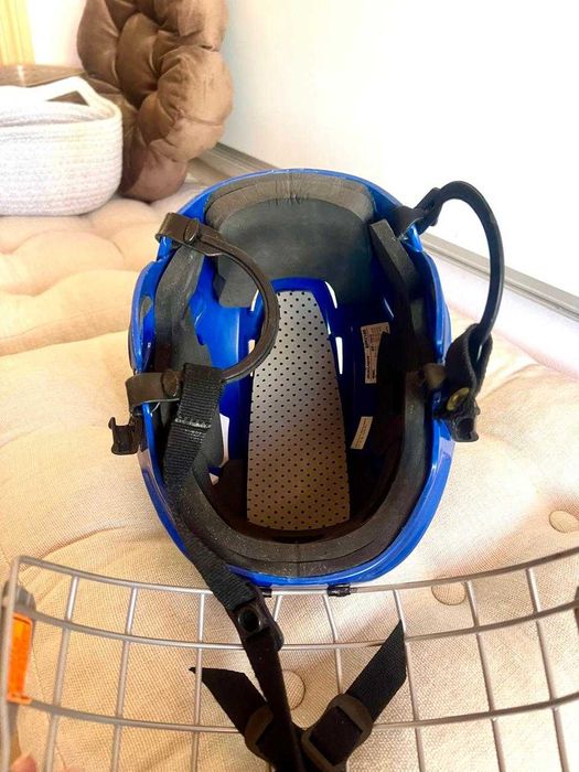 Хоккейный шлем BAUER