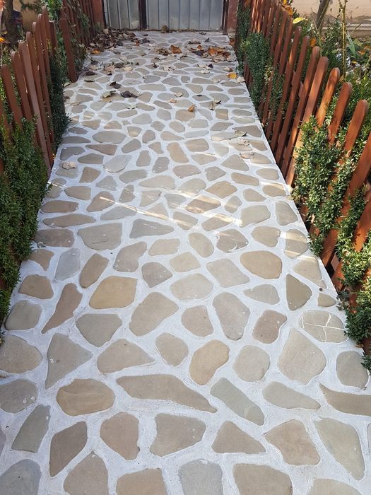 Piatra de râu, pavaj piatra de rău, piatra de râu rezistenta