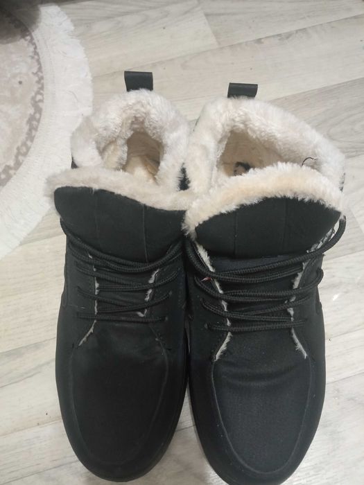 Ботинки зимний 41 - 42 размер.