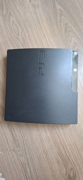 PS3 slim продаётся СРОЧНО не в рабочем состоянии.