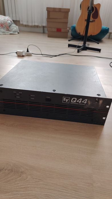Усилитель EV Q 44